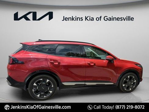 Used 2026 Kia Sportage SX FWD image 2