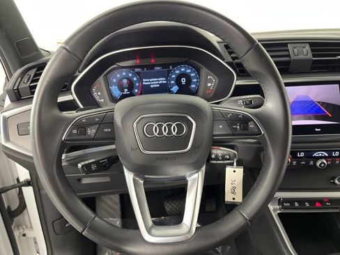 Used 2025 Audi Q3 2.0T Premium AWD/4WD image 21