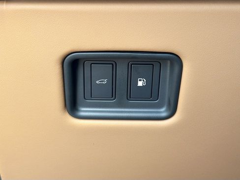 New 2026 Land Rover Range Rover SE AWD/4WD image 37