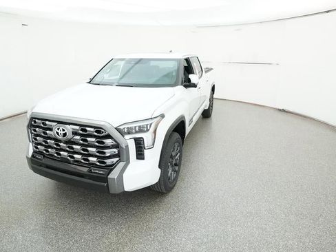 New 2025 Toyota Tundra Platinum image 38