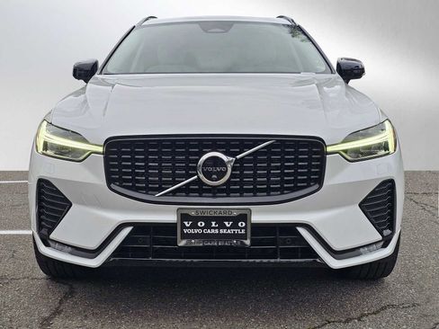 Certified 2023 Volvo XC60 B6 Ultimate w/ Protection Package Premier image 8