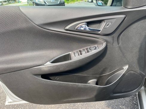 Used 2020 Chevrolet Malibu LS FWD image 11