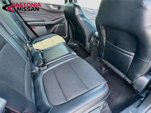 Used 2025 Ford Escape ST-Line FWD image 33
