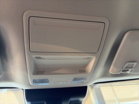 New 2025 Ford Maverick XL w/ Equipment Group 101A image 24