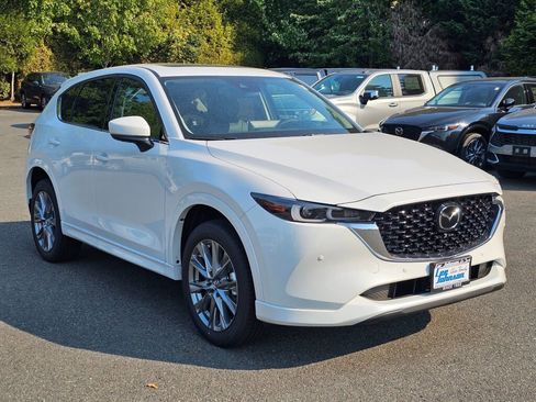 New 2025 MAZDA CX-5 AWD 2.5 S w/ Premium Plus Pkg image 3