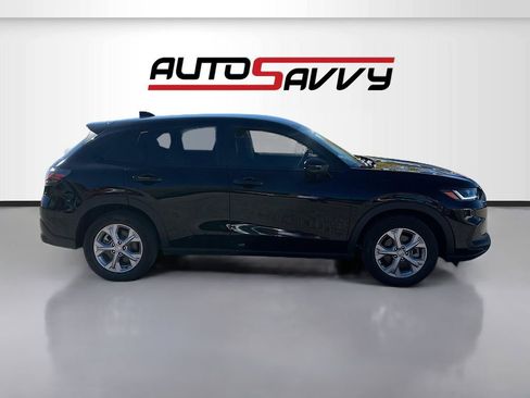 Used 2024 Honda HR-V LX image 8