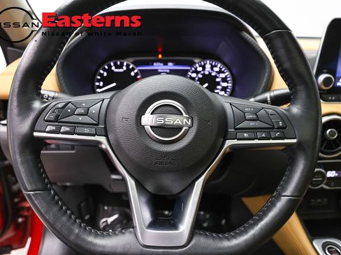Used 2024 Nissan Sentra SV w/ SV Premium Package FWD image 10