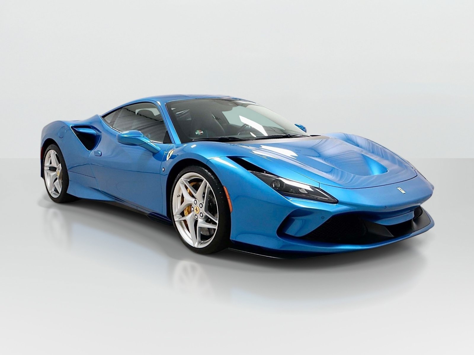 Certified 2022 Ferrari F8 Tributo RWD image 7