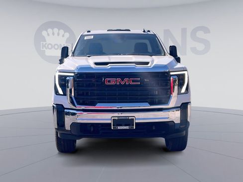 New 2025 GMC Sierra 2500 Pro image 7