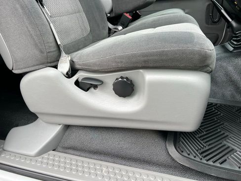 Used 2002 Ford F250 XL image 24