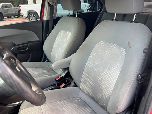 Used 2015 Chevrolet Sonic LS FWD image 10