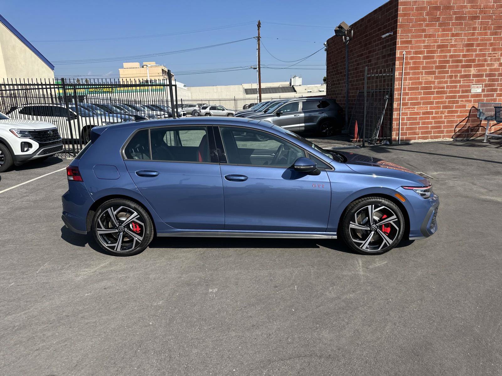 New 2026 Volkswagen GTI SE FWD image 3