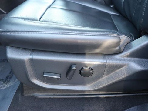 Used 2024 Ford Expedition XLT AWD/4WD image 54
