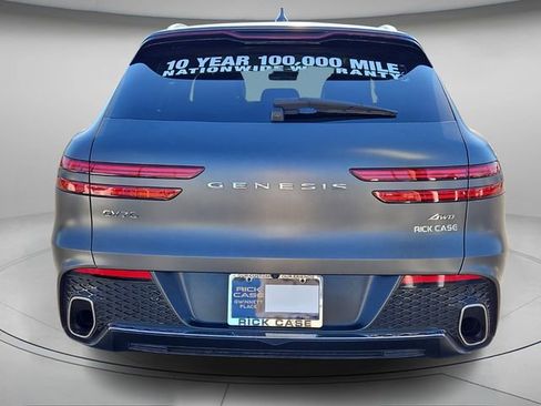 Used 2023 Genesis GV70 2.5T w/ Advanced Package image 6