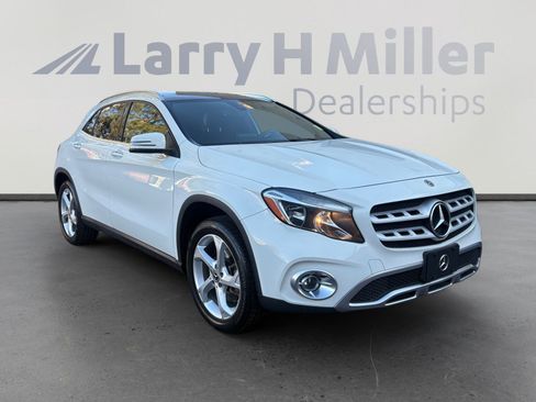 Used 2018 Mercedes-Benz GLA 250 4MATIC image 7