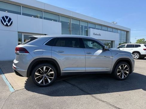 New 2026 Volkswagen Atlas Cross Sport SEL Premium R-Line AWD/4WD image 6