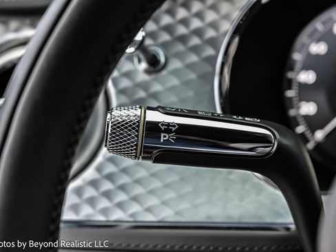 Used 2023 Bentley Continental GT V8 image 44
