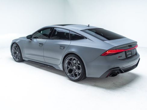 Used 2021 Audi RS 7 Sportback AWD/4WD image 14