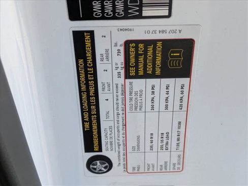 Used 2016 Mercedes-Benz E 400 Coupe image 15