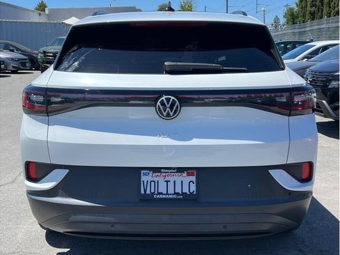 Used 2023 Volkswagen ID.4 Pro S RWD image 4