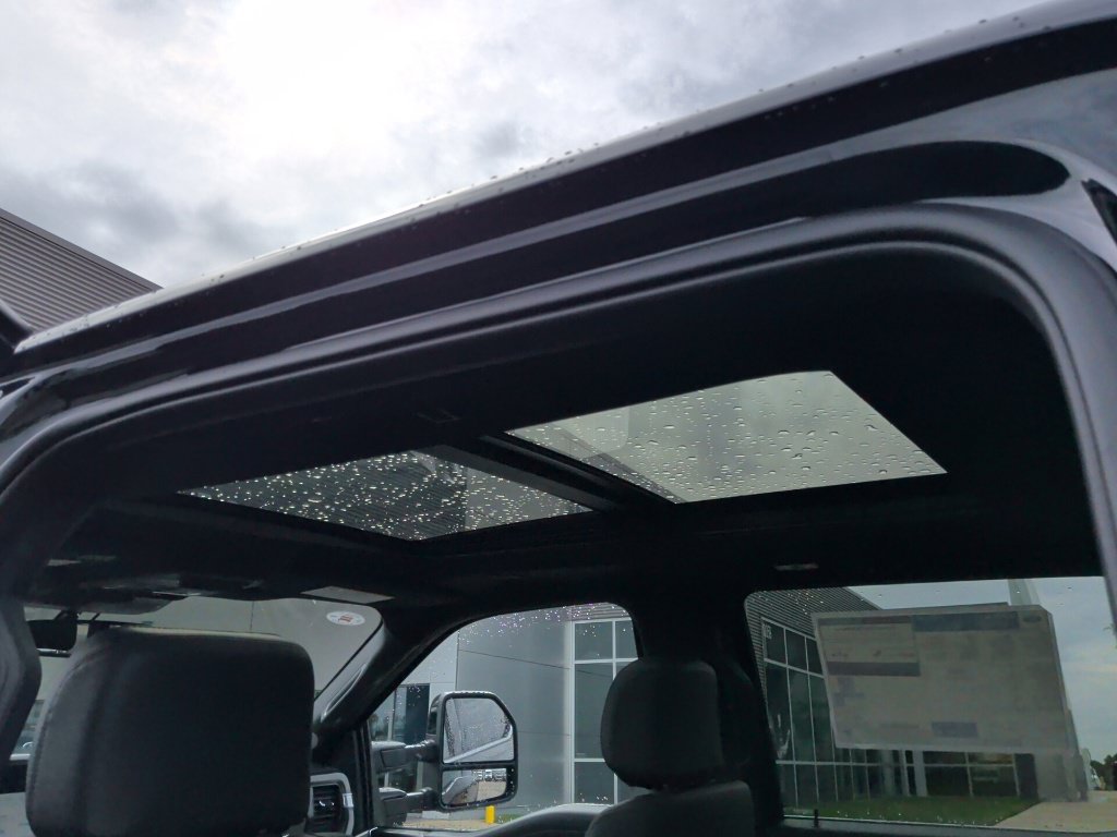 New 2027 Ford F250 Platinum w/ FX4 Off-Road Package AWD/4WD image 24