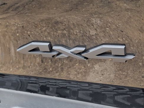Used 2025 RAM 1500 Big Horn AWD/4WD image 16
