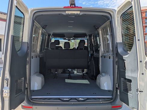 New 2025 Mercedes-Benz Sprinter 2500 image 10