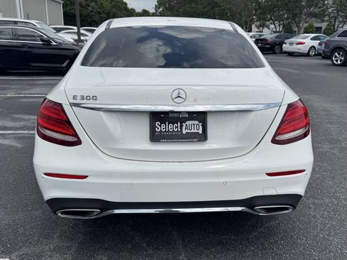 Used 2017 Mercedes-Benz E 300 image 5