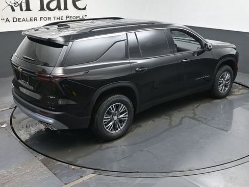 New 2026 Chevrolet Traverse LT w/ Driver Confidence Package image 19