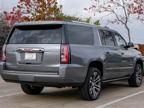 Used 2019 GMC Yukon XL Denali w/ Denali Ultimate Package image 10