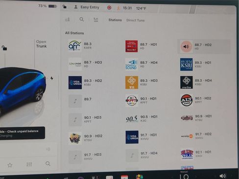 Used 2023 Tesla Model Y Long Range AWD/4WD image 13