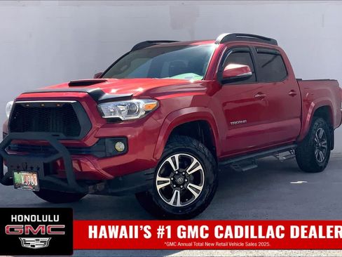 Used 2016 Toyota Tacoma SR AWD/4WD image 1