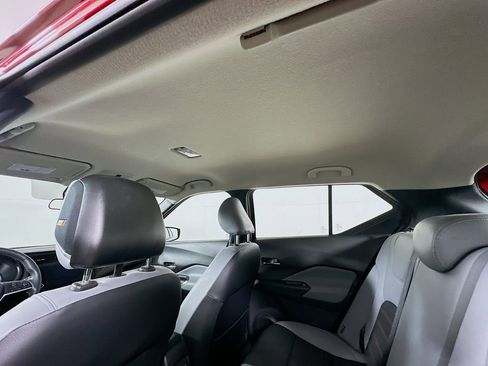 Used 2022 Nissan Kicks SR w/ Premium Package image 13