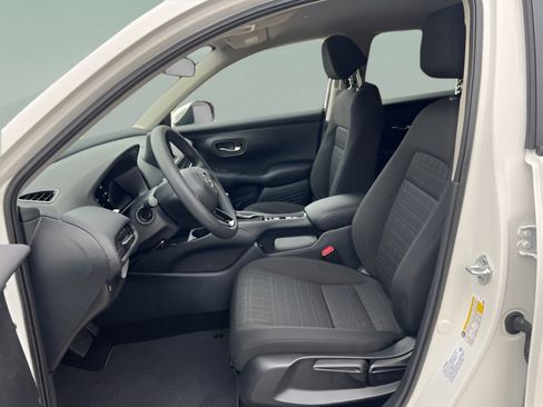Used 2026 Honda HR-V LX image 25