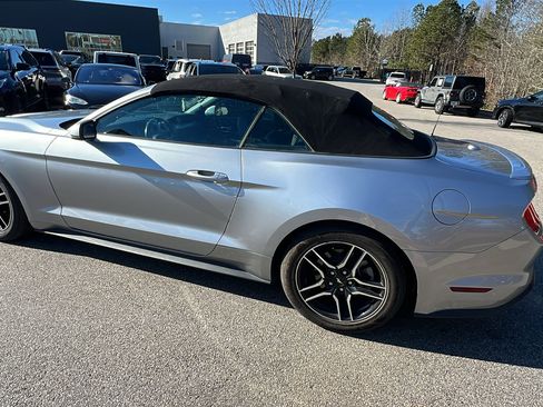 Used 2023 Ford Mustang Premium image 13