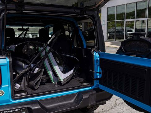 Used 2021 Jeep Wrangler Unlimited Sport AWD/4WD image 32
