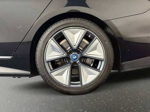 Used 2024 BMW i4 eDrive35 w/ Convenience Package RWD image 14