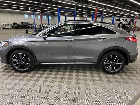 Used 2023 INFINITI QX55 Luxe w/ Cargo Package image 3