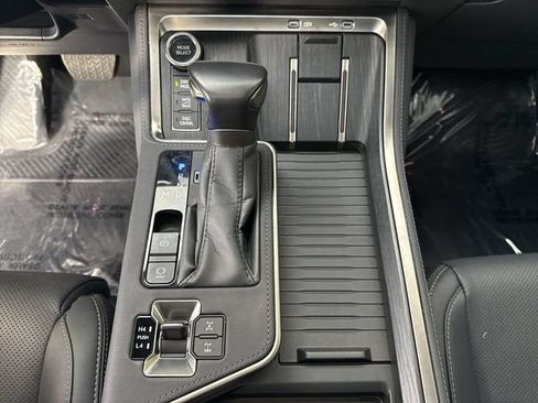 Used 2024 Lexus GX 550 AWD/4WD image 20