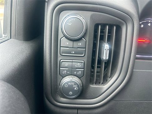 Used 2024 Chevrolet Silverado 2500 Custom w/ Custom Value Package image 24