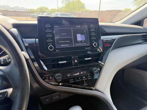 Used 2023 Toyota Camry LE image 20