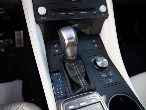 Used 2022 Lexus RC 350 F Sport image 11