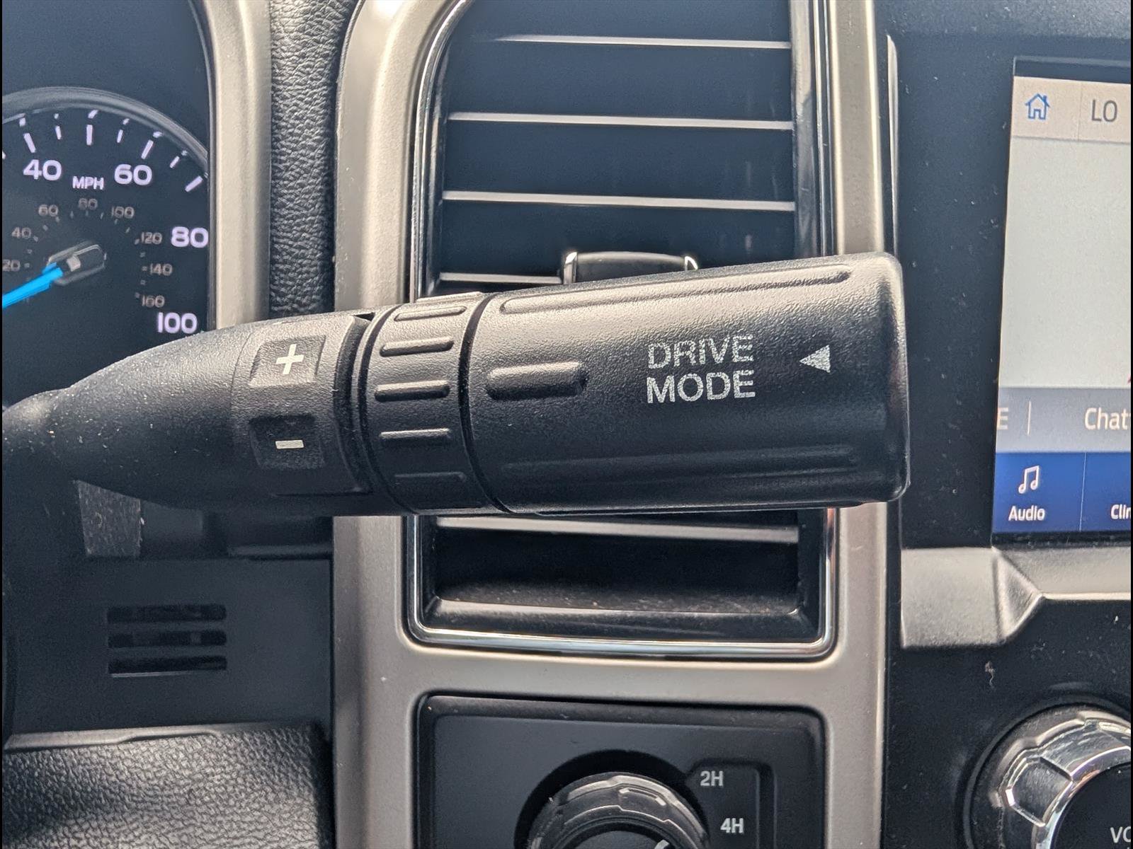 Used 2020 Ford F250 Lariat w/ Lariat Value Package AWD/4WD image 8