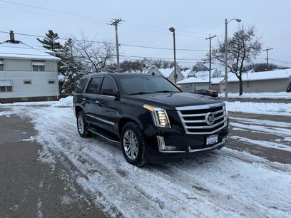 Used 2015 Cadillac Escalade Luxury