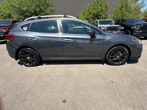 Used 2018 Subaru Impreza 2.0i Limited AWD/4WD image 8