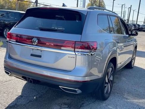 Used 2024 Volkswagen Atlas SE image 6