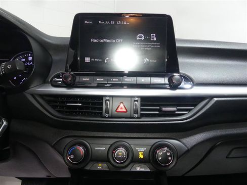 Used 2023 Kia Forte LXS w/ LXS Technology Package FWD image 36