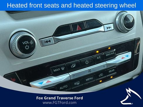 Certified 2022 Ford Explorer XLT w/ Equipment Group 202A AWD/4WD image 26