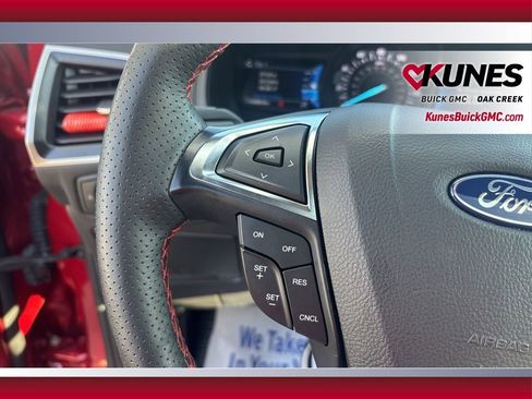 Used 2024 Ford Edge ST-Line image 17