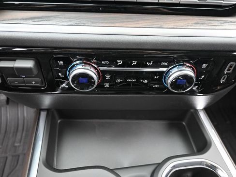 New 2026 GMC Sierra 1500 SLT w/ SLT Premium Plus Package AWD/4WD image 20